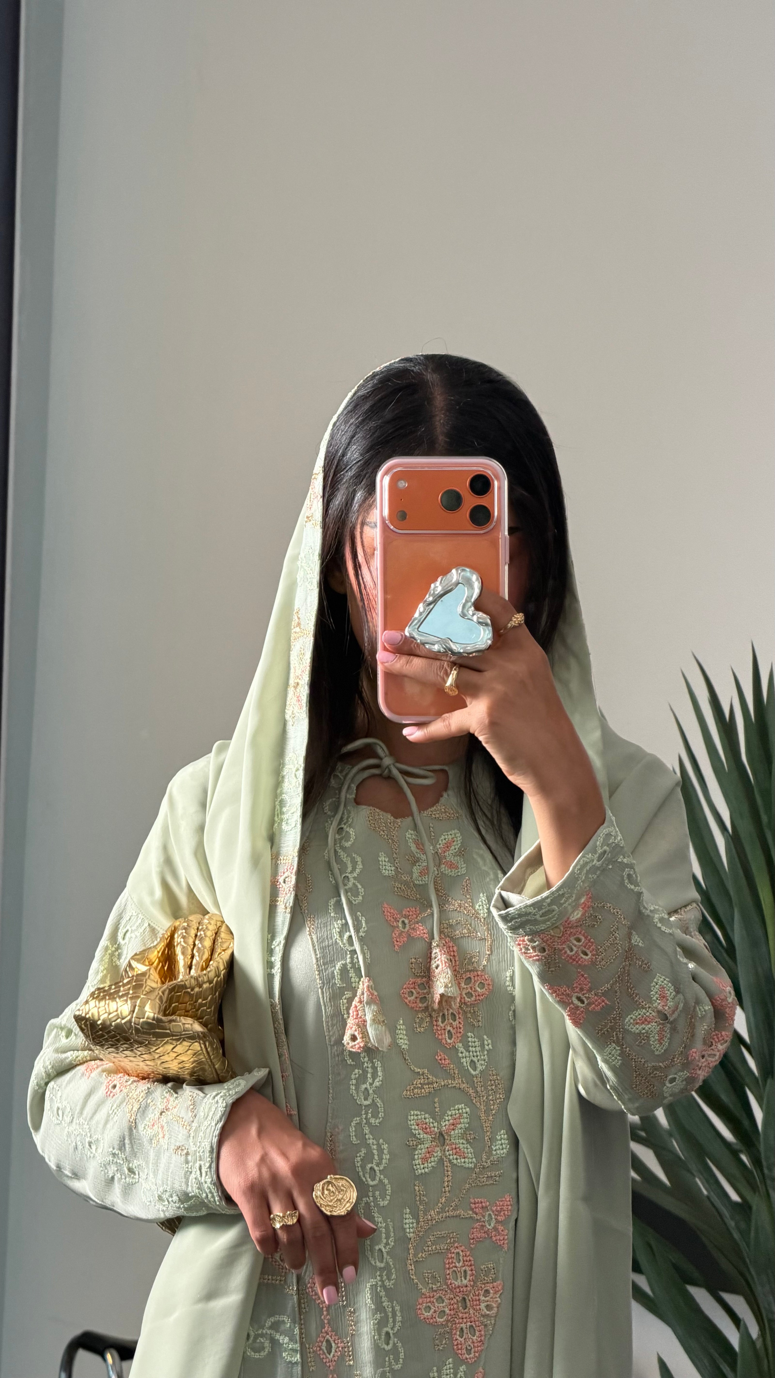 Mint Noor