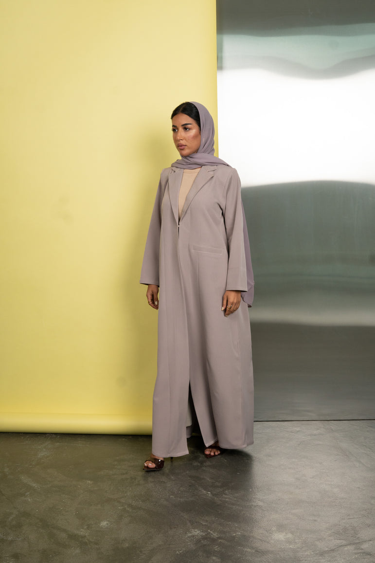 Taupe Muse