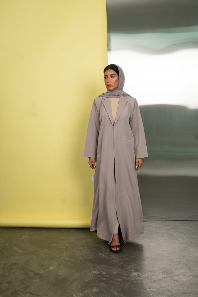 Taupe Muse