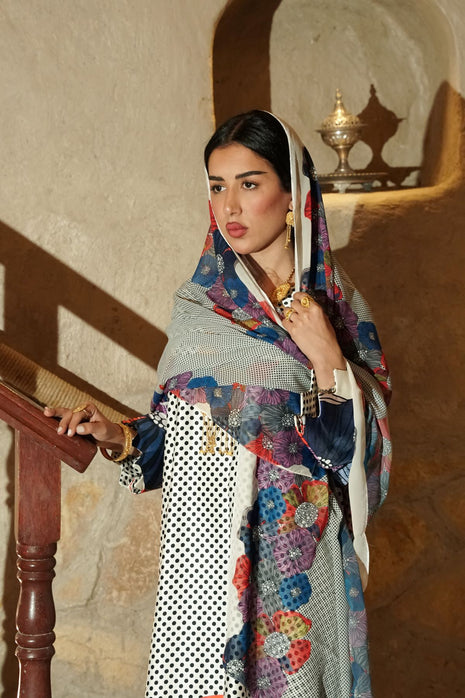 Bloom Dots Silk Abaya