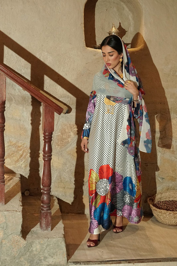 Bloom Dots Silk Abaya